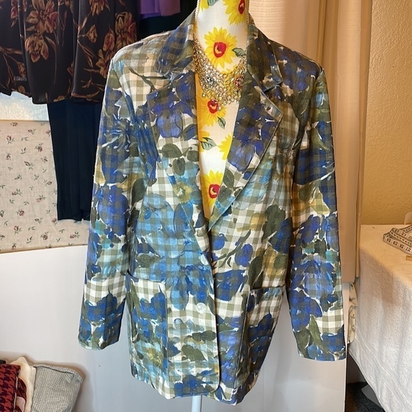 Tofy Brand ~ Colorful and Fun Lightweight Office Blazer - Picture 4 of 12